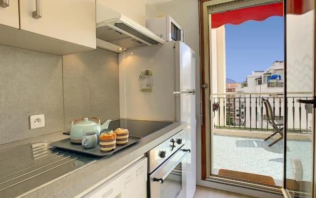 Nestor&Jeeves - SUNRISE TERRACE - Central - Very close sea - Terrace 30m - photo 4