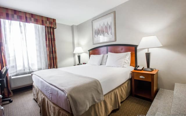 Red Lion Inn and Suites Brooklyn - photo 5