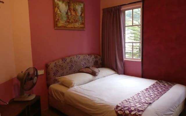 CranesBill Hotel - photo 2