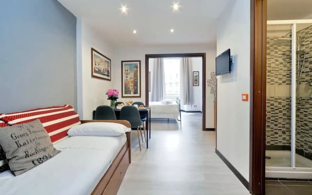 Cavour Square Apartment - photo 5
