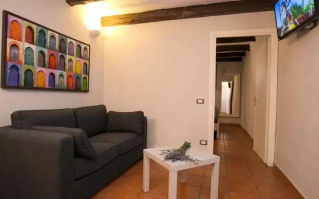 Vaticanhouse - photo 3