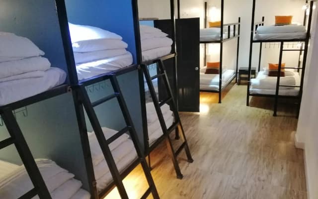 Life Hostel - photo 4
