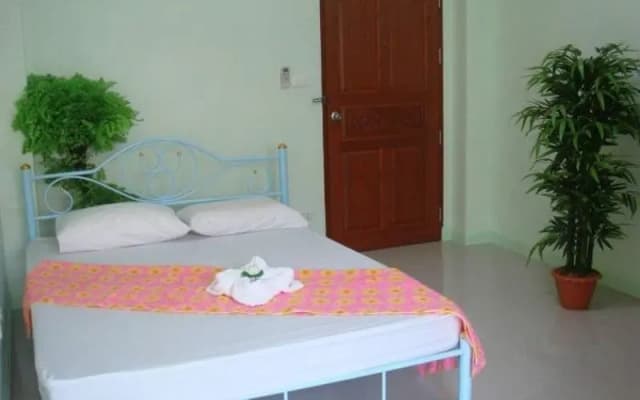 S.n Apartment - photo 4