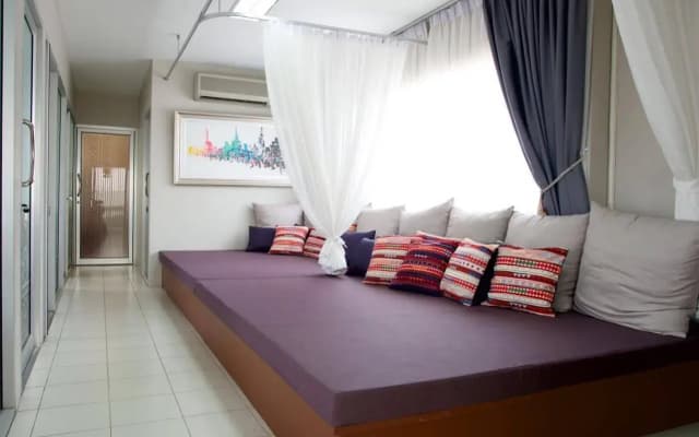 Hub 53 Bed & Breakfast - photo 3