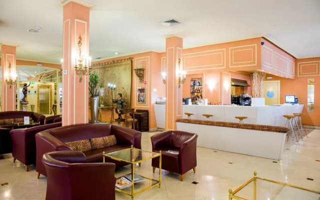 Hotel Arosa - photo 2