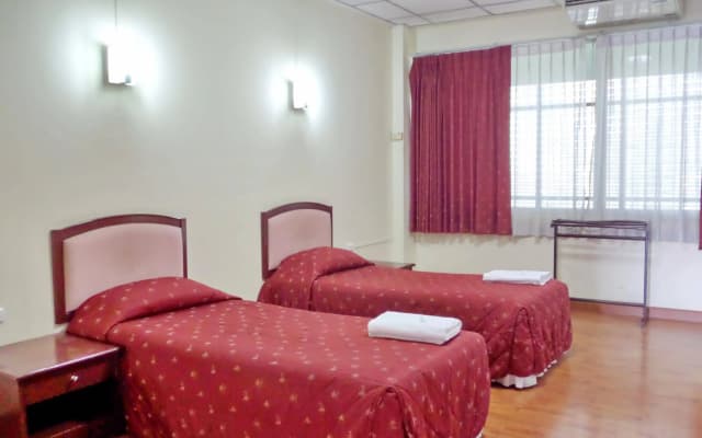Coop Dopa Hostel - photo 3