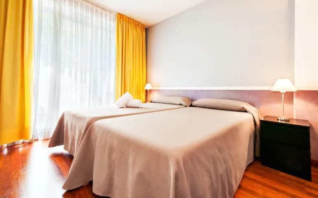 Apartamentos Descartes - photo 3