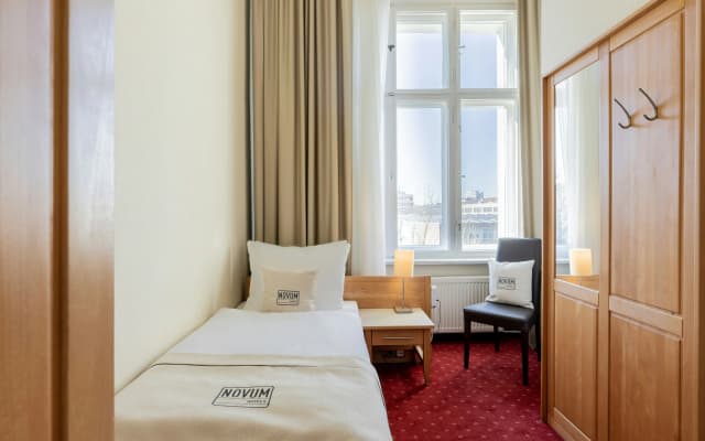 Novum Hotel Gates Berlin Charlottenburg - photo 5