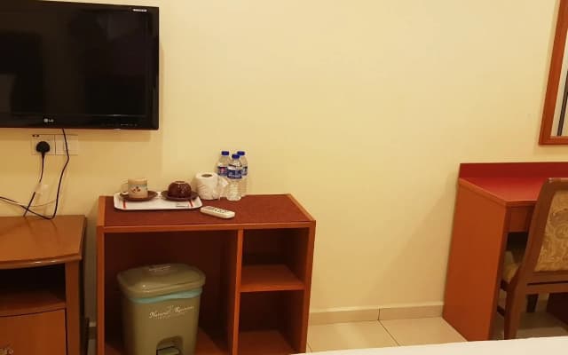 Doris Hotel - photo 4