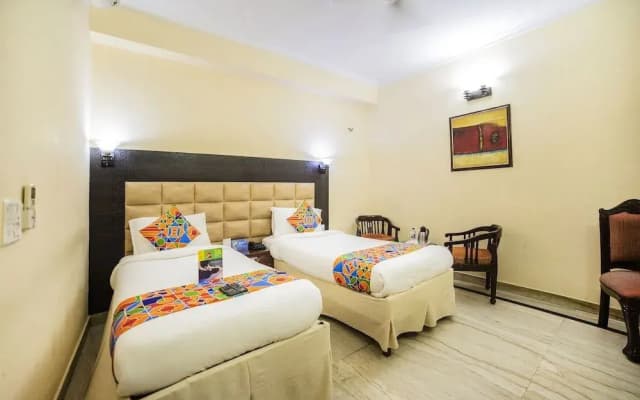 Fabhotel Conclave Comfort East Of Kailash - photo 2