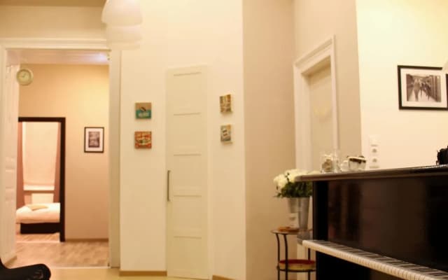 Budapest Ville Bed & Breakfast - photo 2