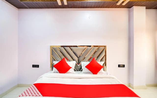 Hazel Residency by OYO Rooms - photo 4
