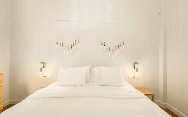 Historic 2BR Oasis in Kolonaki - photo 4