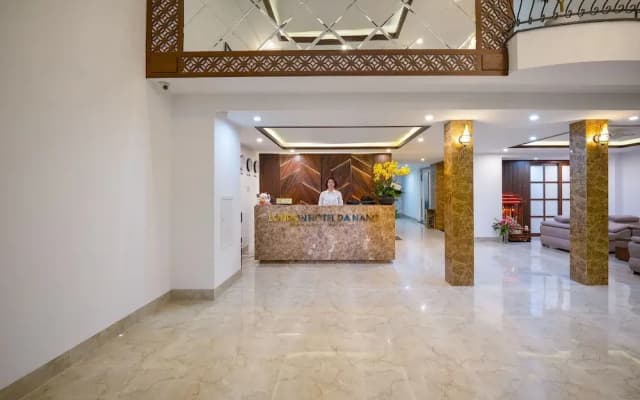 London Hotel and Apartments Da Nang - photo 2