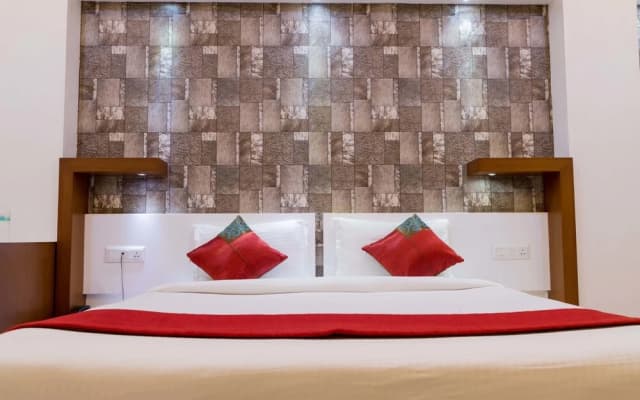 Hotel SM Palace - photo 3