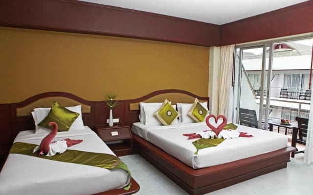 Samui First House Hotel - photo 3