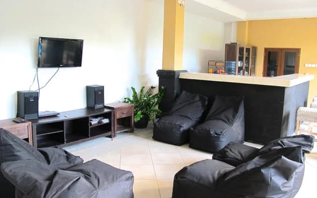 Canggu Surf Hostel - photo 2