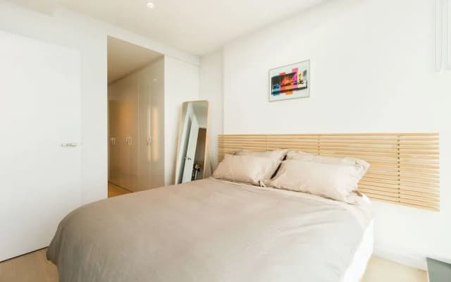 EVA, 1BDR Melbourne Apartment - photo 5