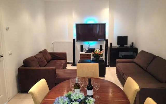 Hugo Plaza - family apartment - photo 4