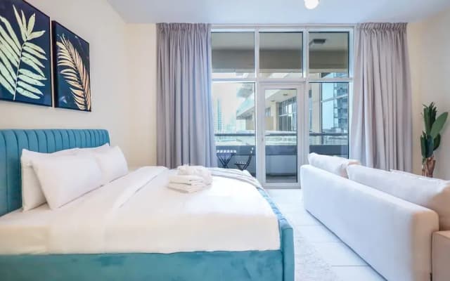 Elite LUX Holiday Homes - Modern Comfort Studio in Business Bay Dubai - photo 4