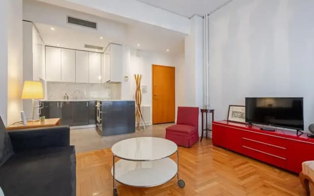 Cosy Acropolis 1BD Apartment - photo 4
