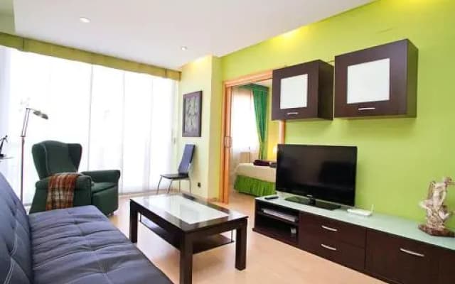 Apartment Sants-Montjuã¯C Rambla Badal - photo 2