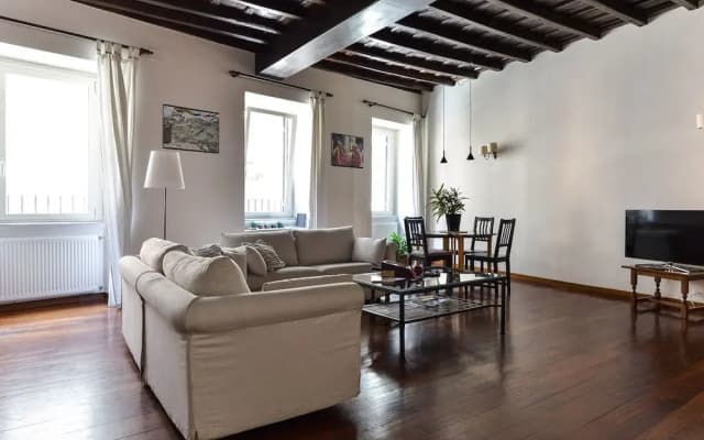 Spanish Steps Apartment - photo 4