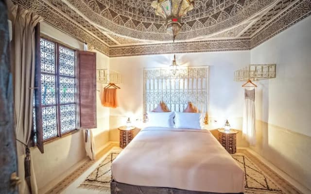 Marrakesh Villa Sleeps 14 with Pool - photo 2