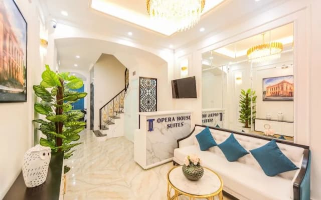 Opera House Suites - photo 2