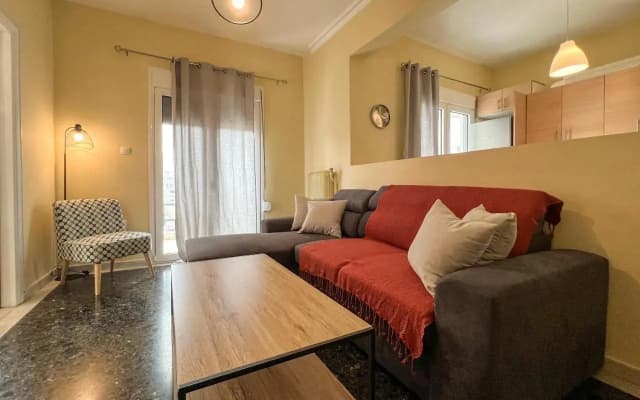 Chiou Spacious 90sqm apt in Athens - photo 4