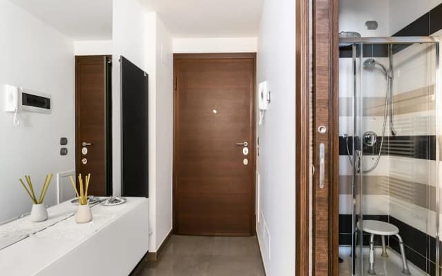 Modern New Apartment - Bocconi - photo 2