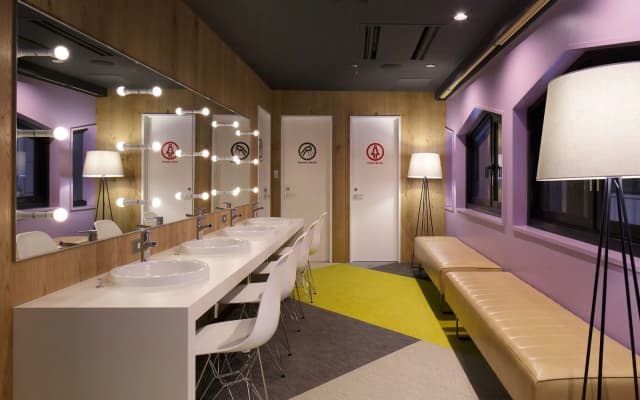 Booth Net Cafe & Capsule - photo 4