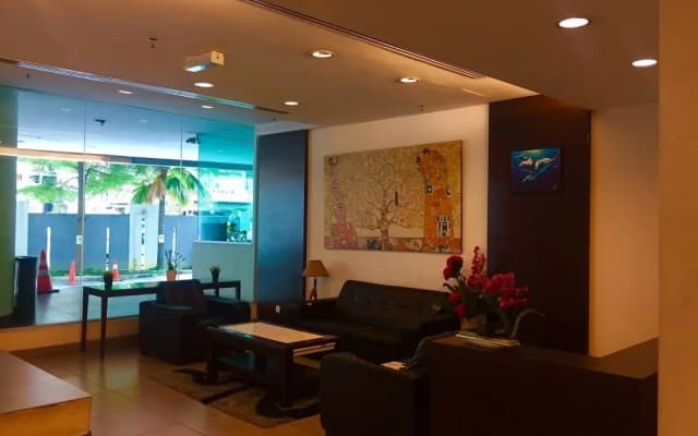 Makam Service Suites Taragon - photo 2