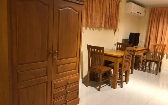 Naithon Beach Service Apartment - photo 4