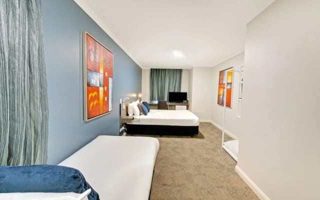 28 Hotel - photo 3