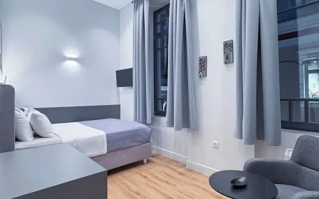 Lofus Art Suites - photo 3