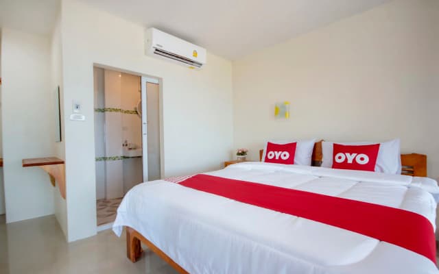Bamboo Bay Resort - photo 3