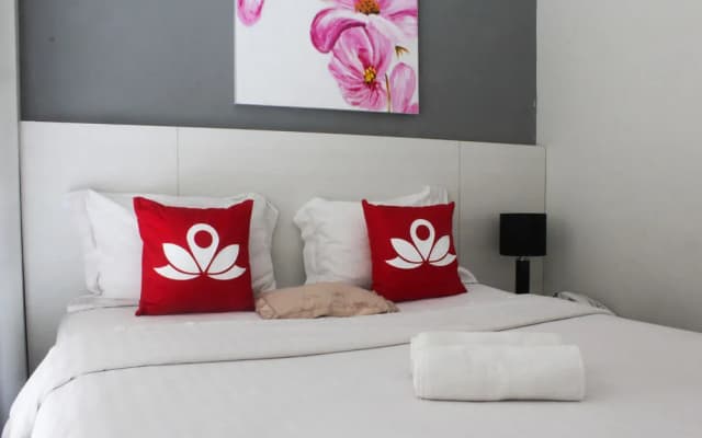 ZEN Rooms Kuningan Anggrek - photo 5