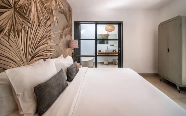 Splendid Private Villa, 2 BR, Canggu With Staff - photo 4