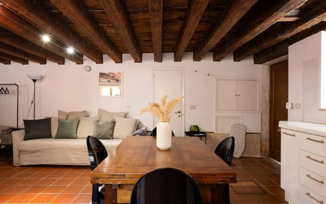 Canal House - photo 3