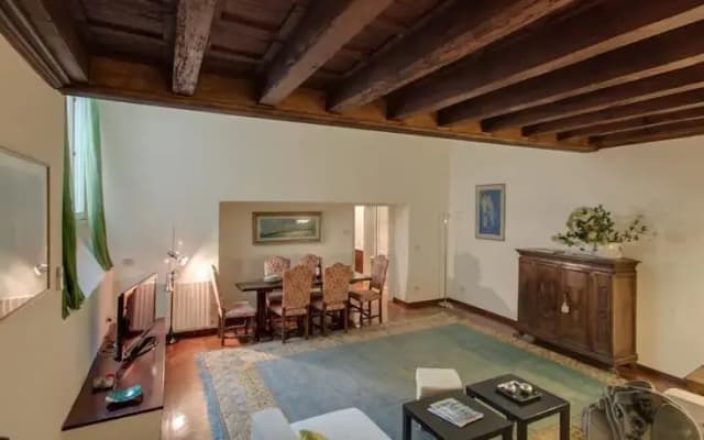 Signoria Apartments - photo 2