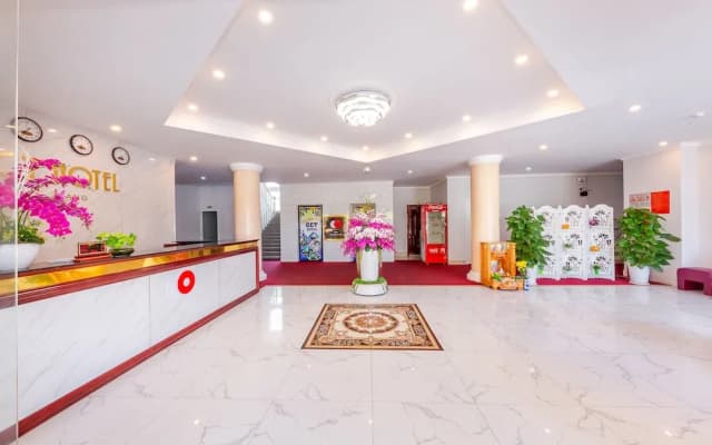 CCT Hotel - photo 2