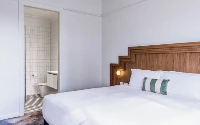 The Lakes Hotel, Rosebery - photo 4