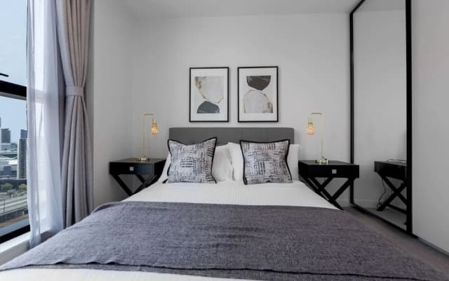 Stylist 1bed1bath Apartment@west Melbourne - photo 2