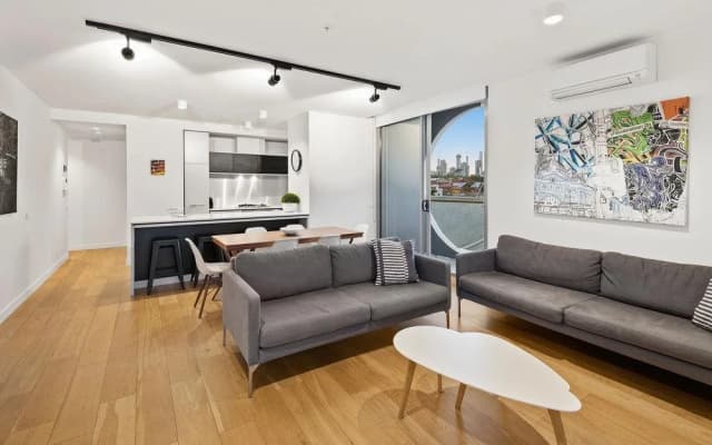 District Apartments Fitzroy - photo 2