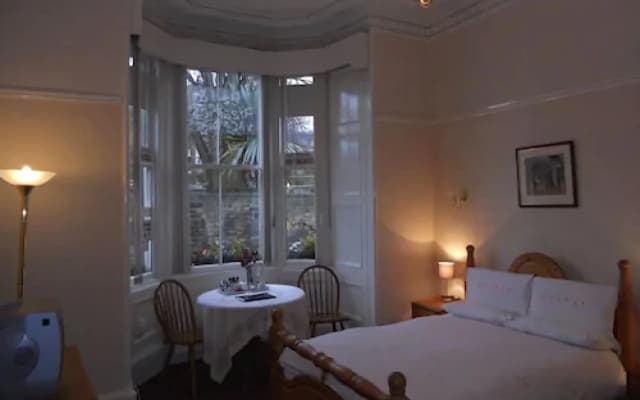 Cherrytree Villa Guest House - photo 5