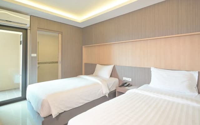 Sleep Hotel Bangkok - photo 4