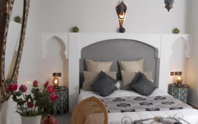 Riad Johnboy - photo 5