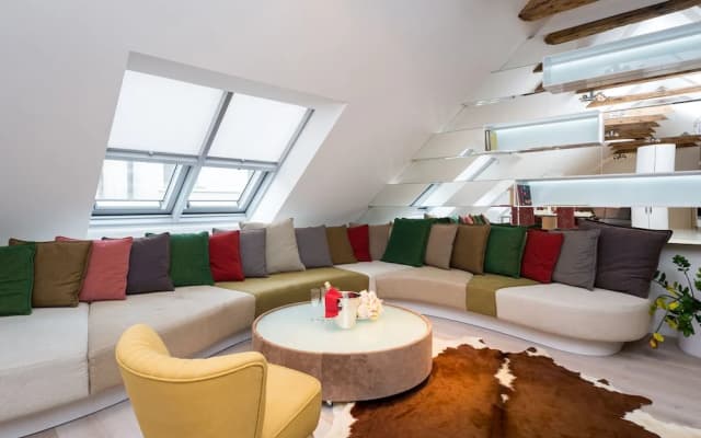 EMPIRENT Rose Apartments - photo 2