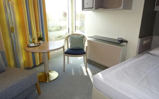 St.-Michaels-Heim Hotel - photo 5